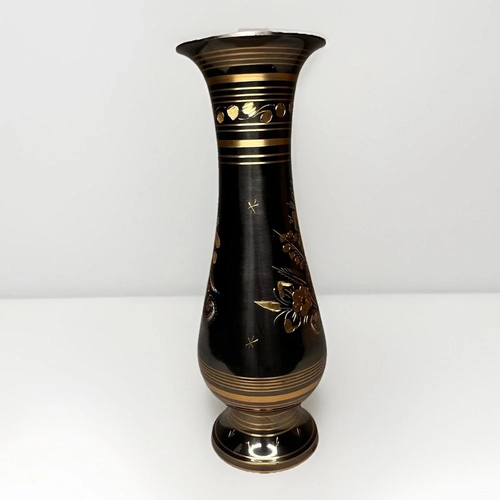 Vintage Black Glass Vase Gold Floral Etched Decor‎ 9